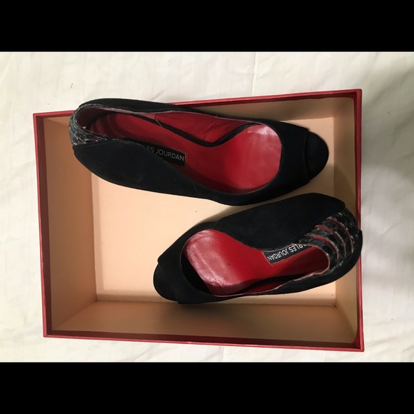 Peep toe high heels, black suede, women’s size 7 - Picture 2 of 7